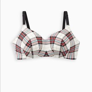 Torrid lightly lined everyday wire free t shirt bra